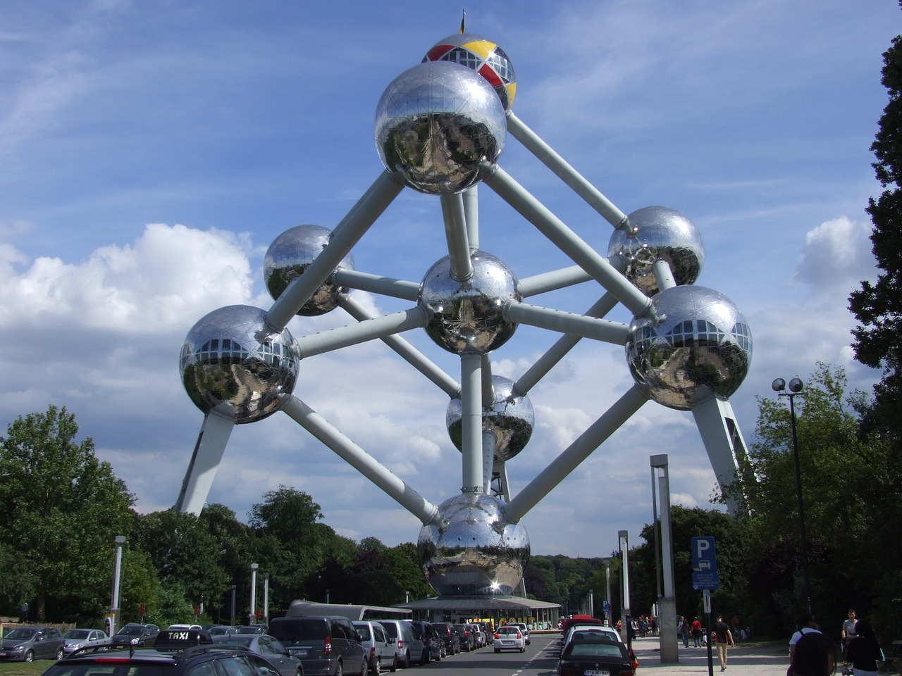 brussels the atomium museum free photo