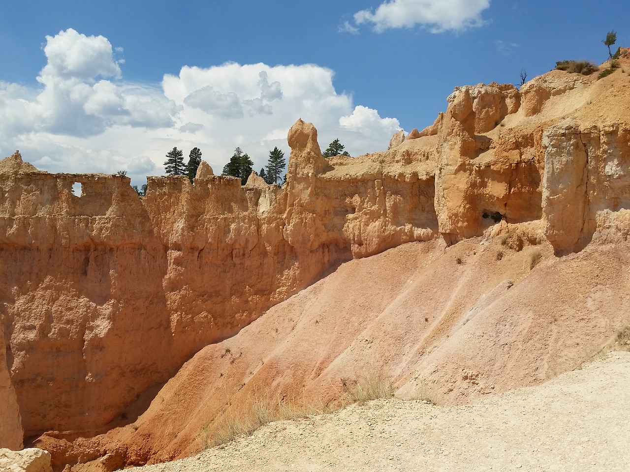 bryce canyon hoodoos bryce free photo