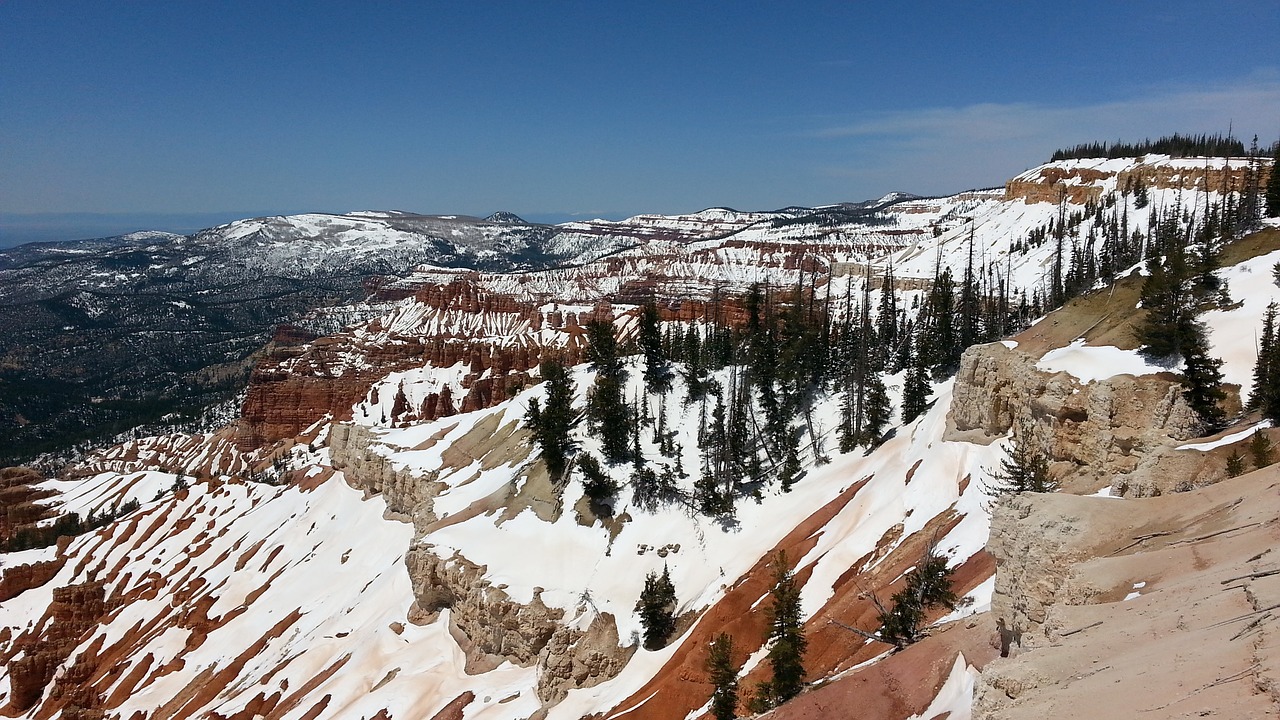 bryce canyon nature snow free photo