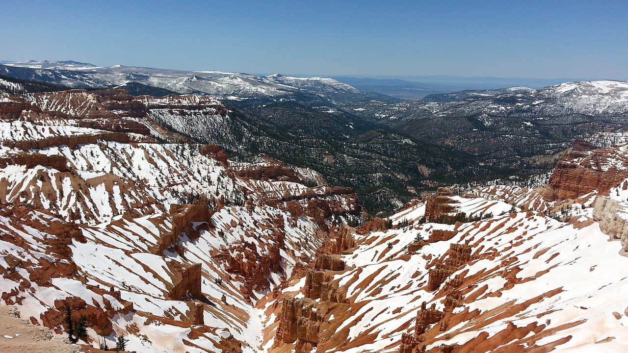 bryce canyon nature snow free photo