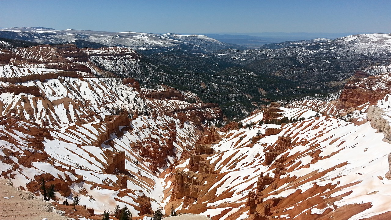 bryce canyon nature snow free photo