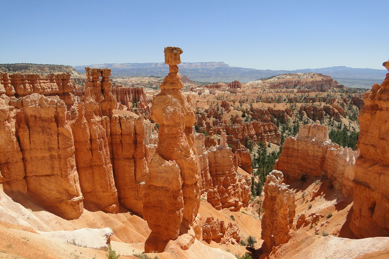 bryce canyon rock formations landscape free photo