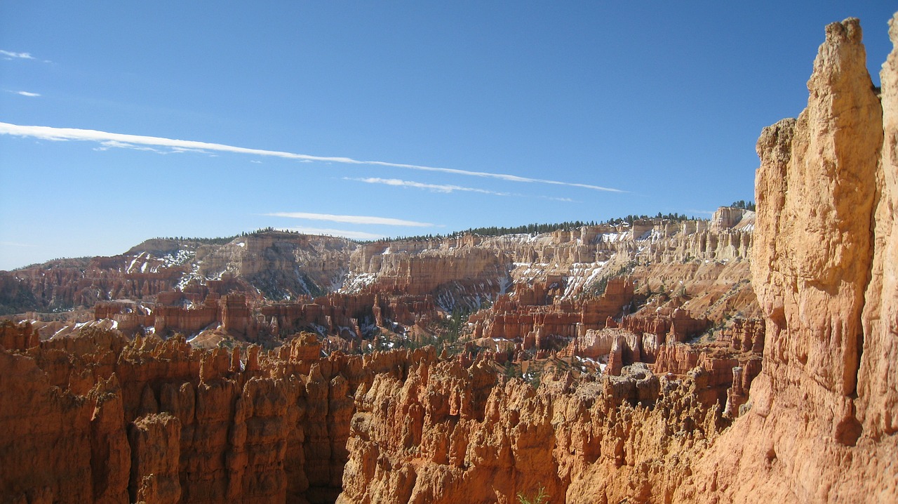 bryce canyon sand stone erosion free photo