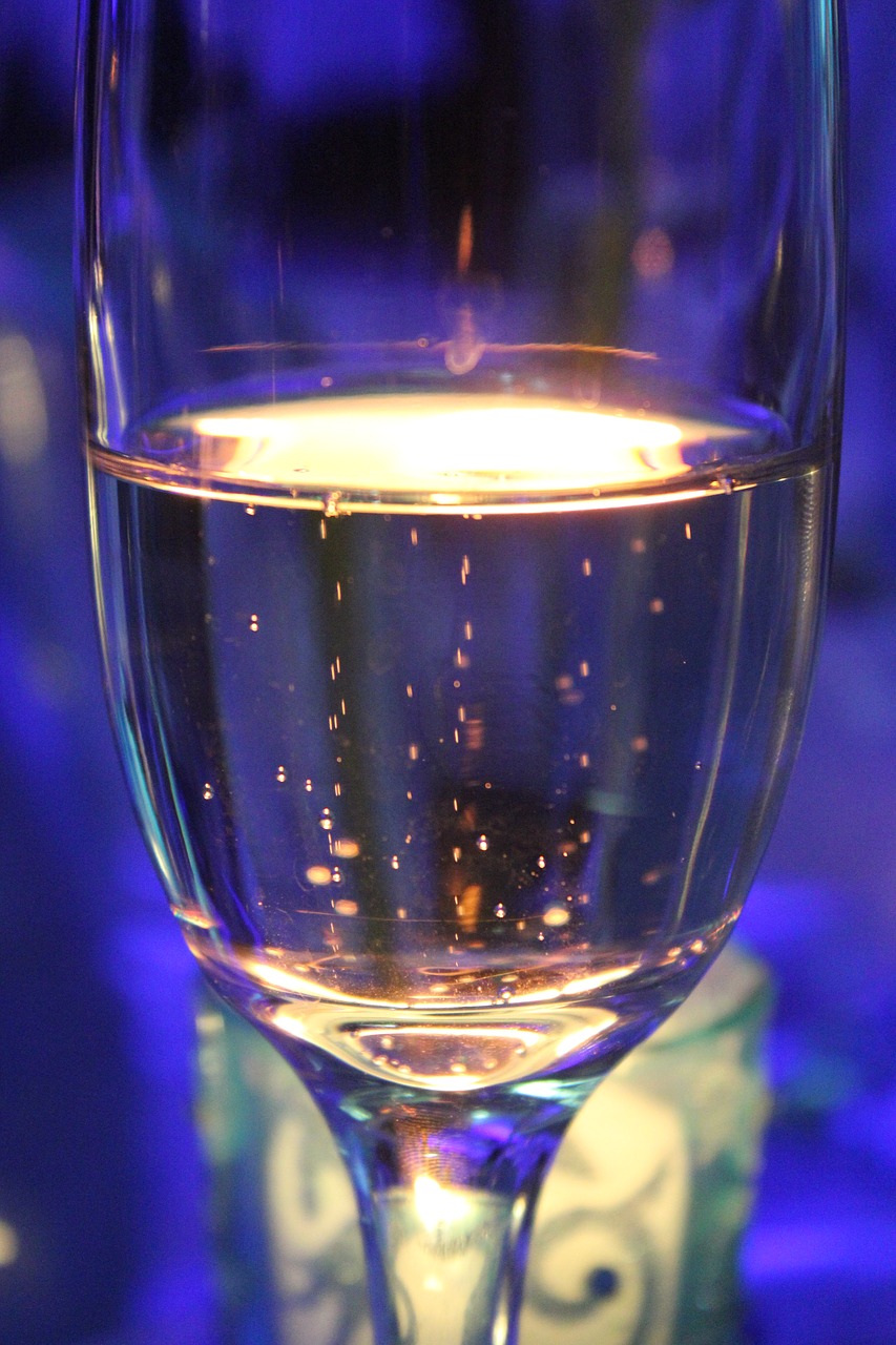 bubbles light champagne free photo