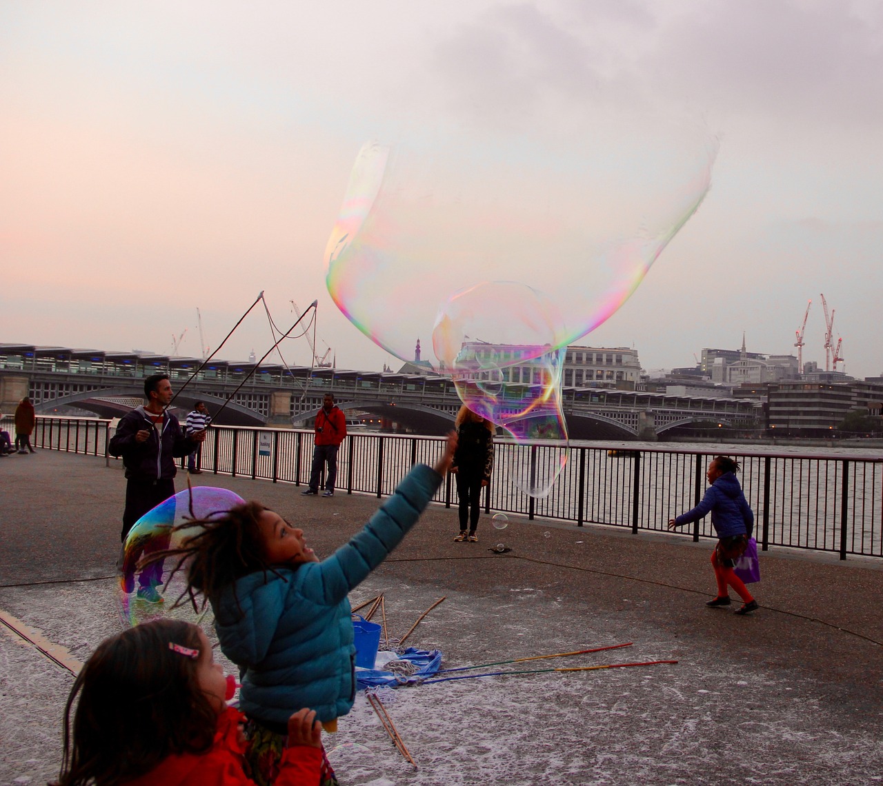 bubbles street artist children free photo