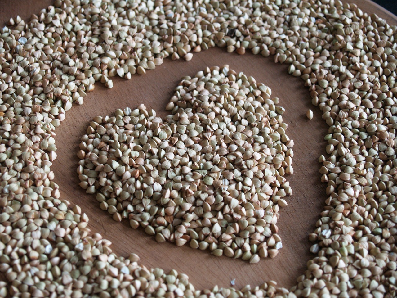 buckwheat porridge heart free photo