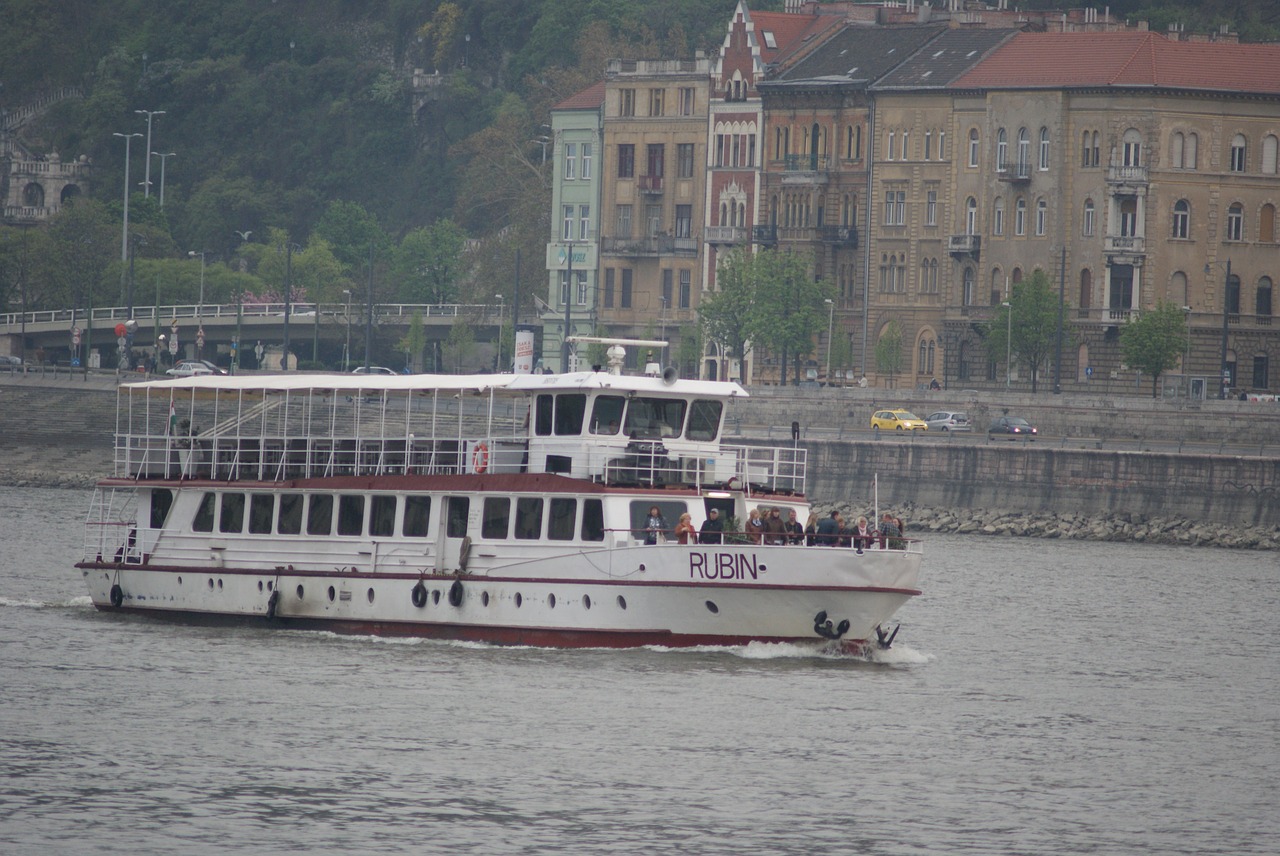 budapest boat danube free photo
