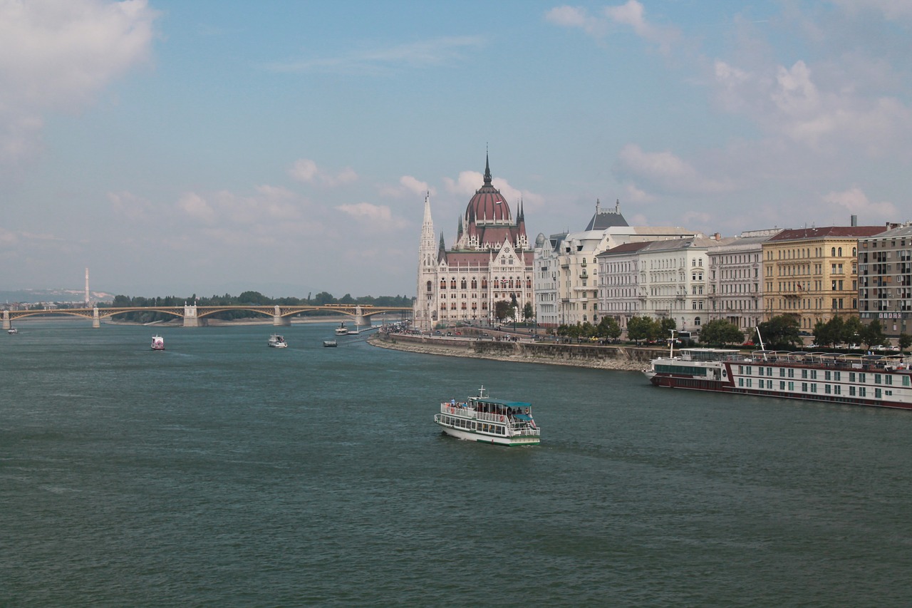 budapest danube urban free photo