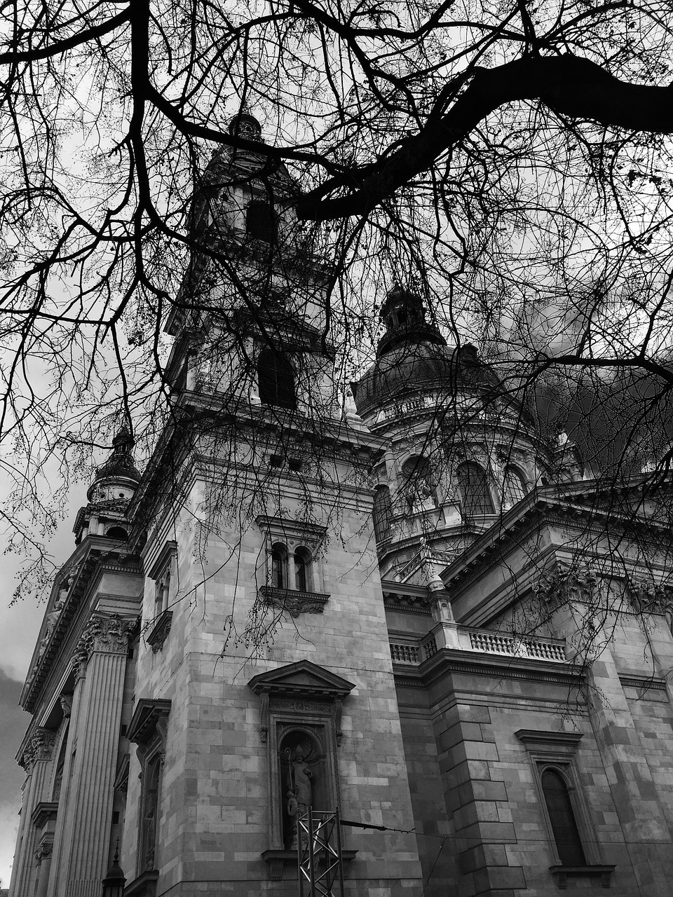 budapest winter december free photo