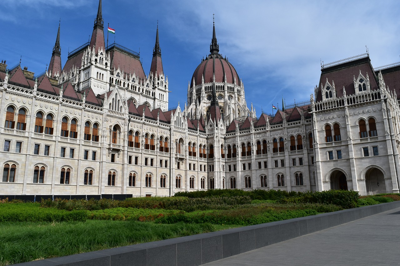 budapest  hungary  parliament free photo