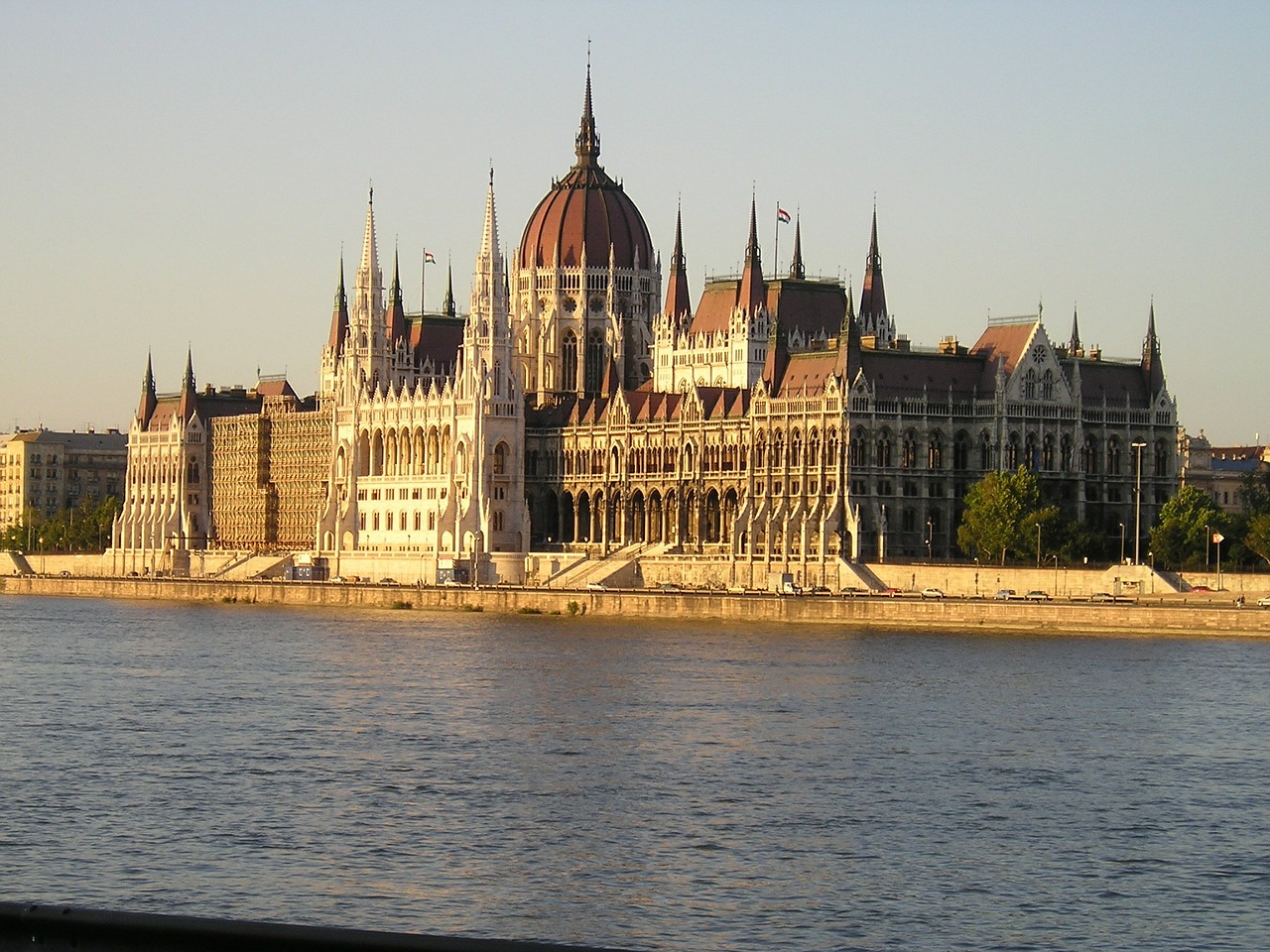 budapest the parliament hungary free photo