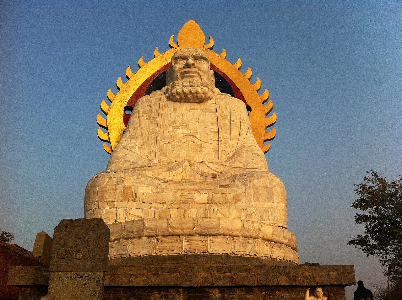 buddha statue stone free photo