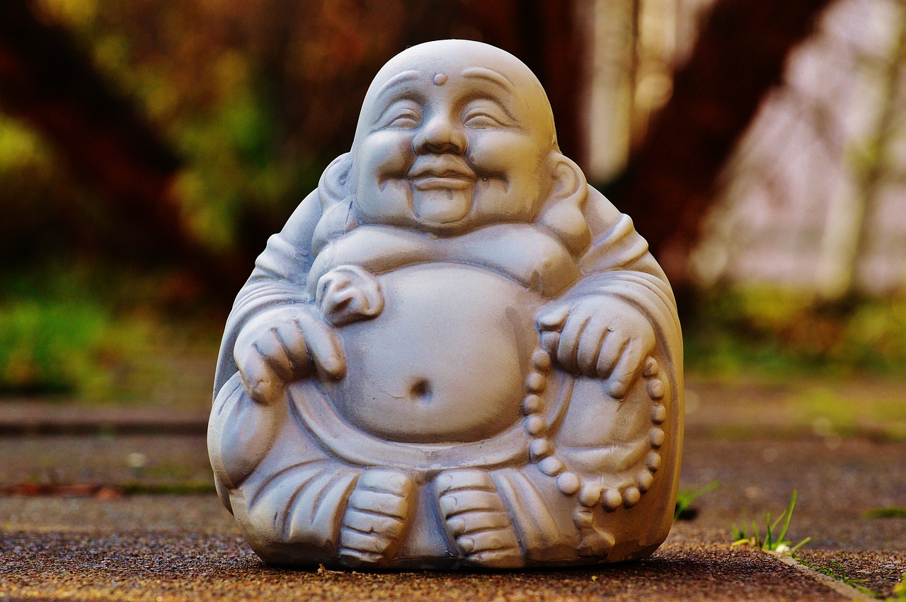 buddha figure rest free photo