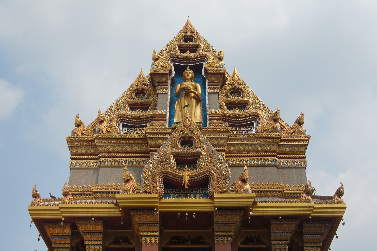 buddha temple roof free photo
