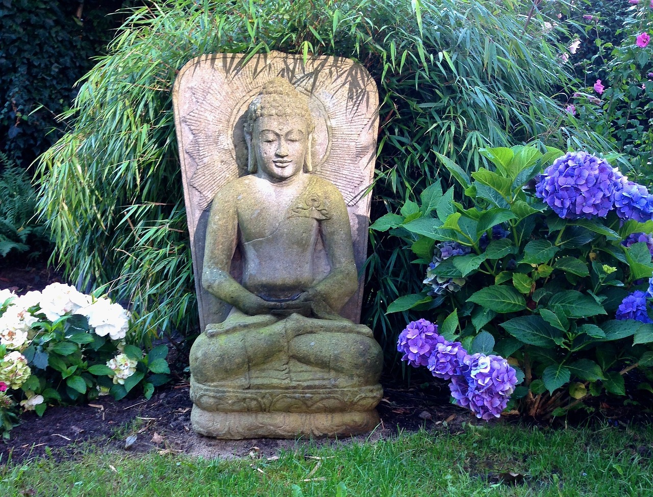 buddha garden sculpture free photo