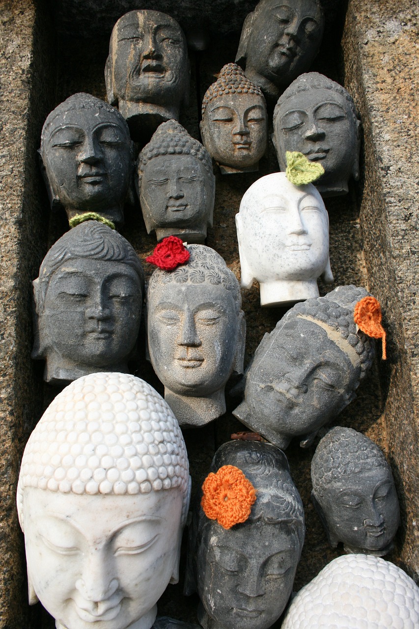 buddha head sculpture free photo