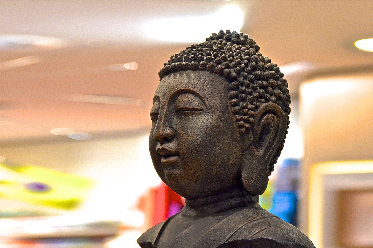 buddha buddha figure head free photo