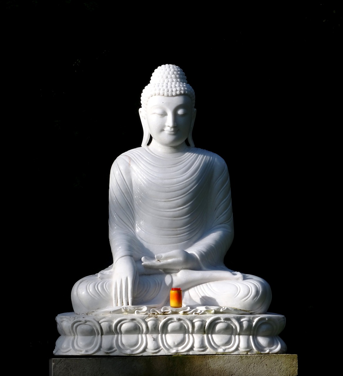 buddha statue buddhism free photo