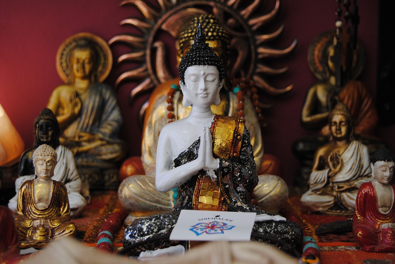 buddha buddhism statues free photo