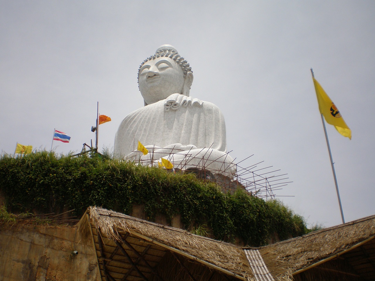 buddha statue religion free photo