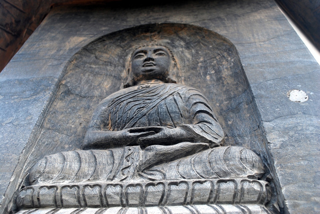 buddha  carving  religion free photo