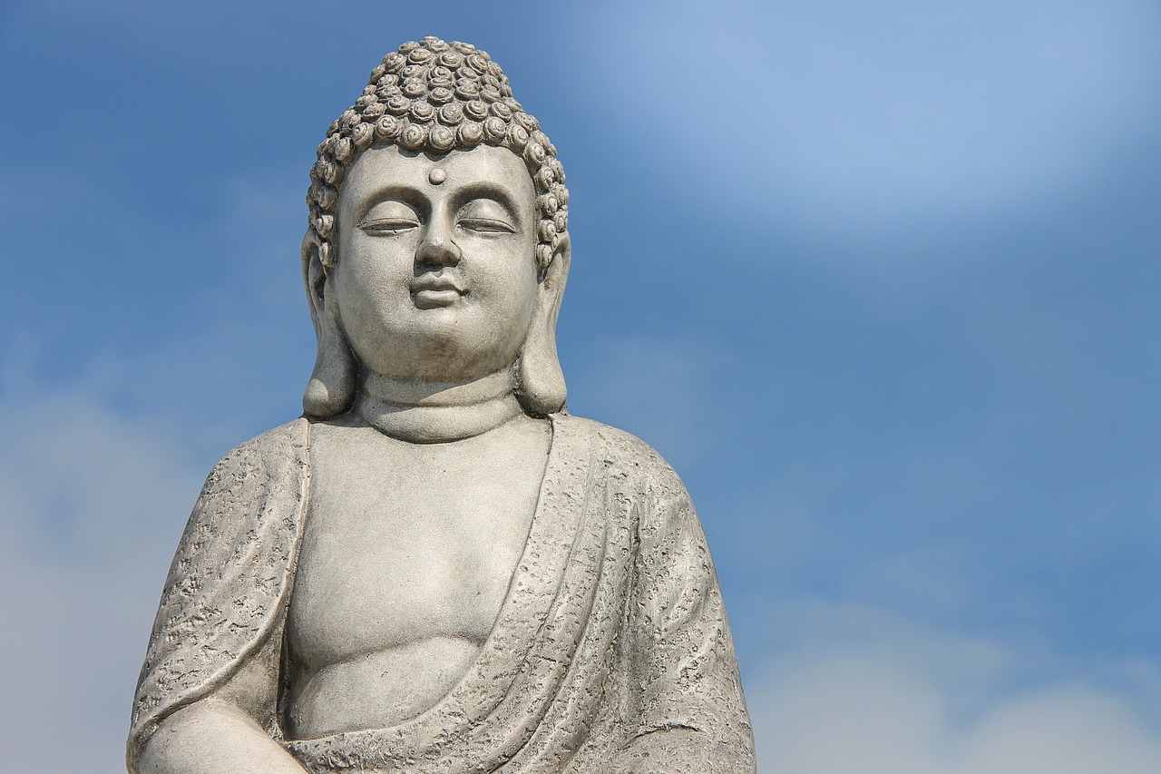 buddha  statue  buddha statue free photo