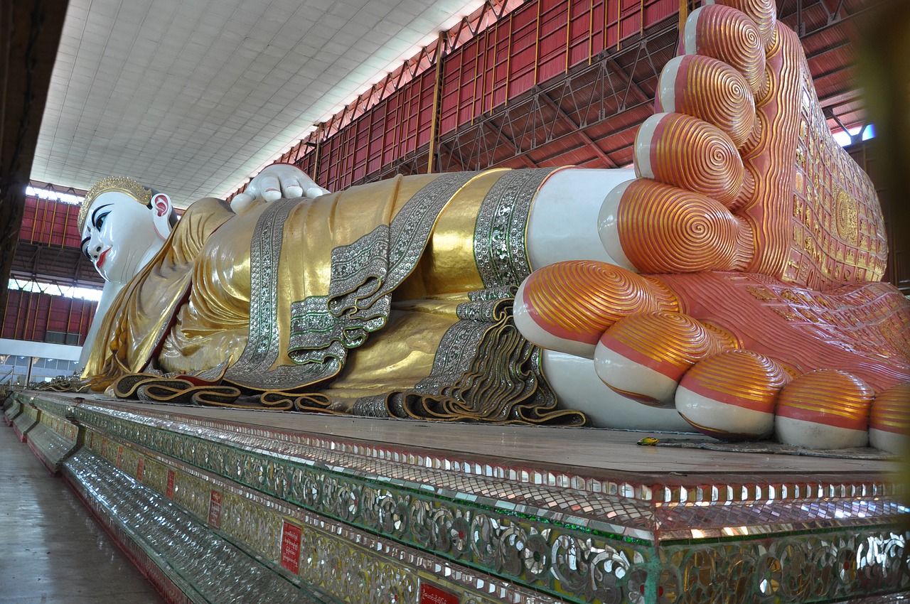 buddha  lying  rangoon free photo