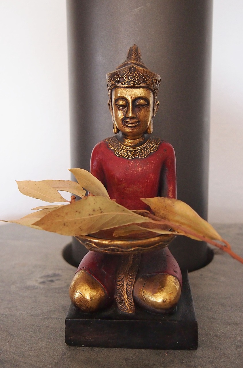 buddha meditation gift free photo