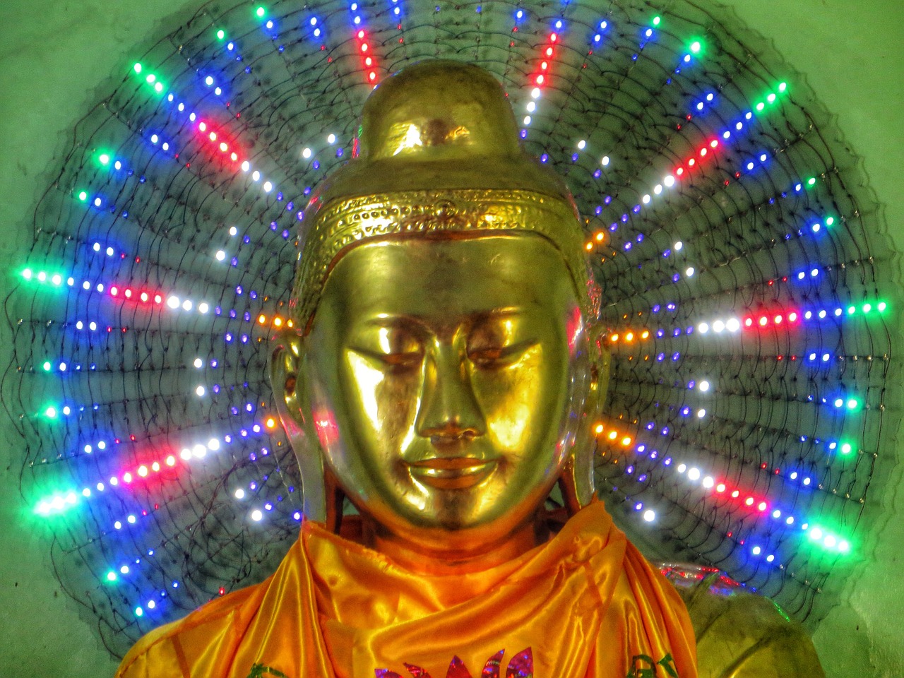 buddha schwedaggon burma free photo