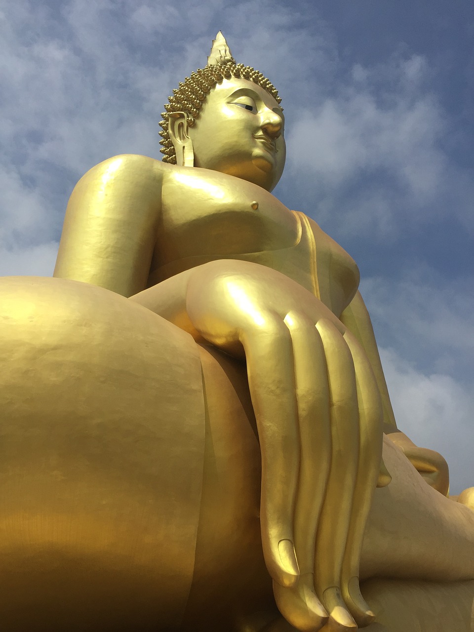 buddha statue  measure  faith free photo