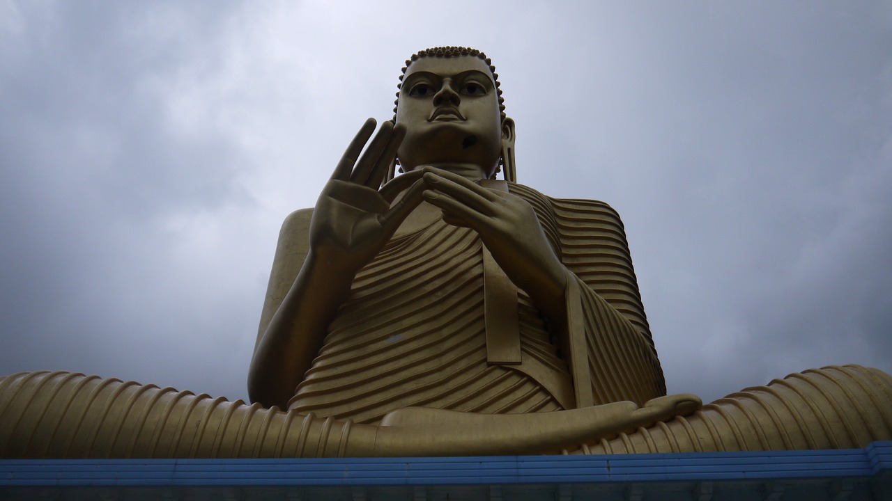 buddhism sculpture sri lanka free photo