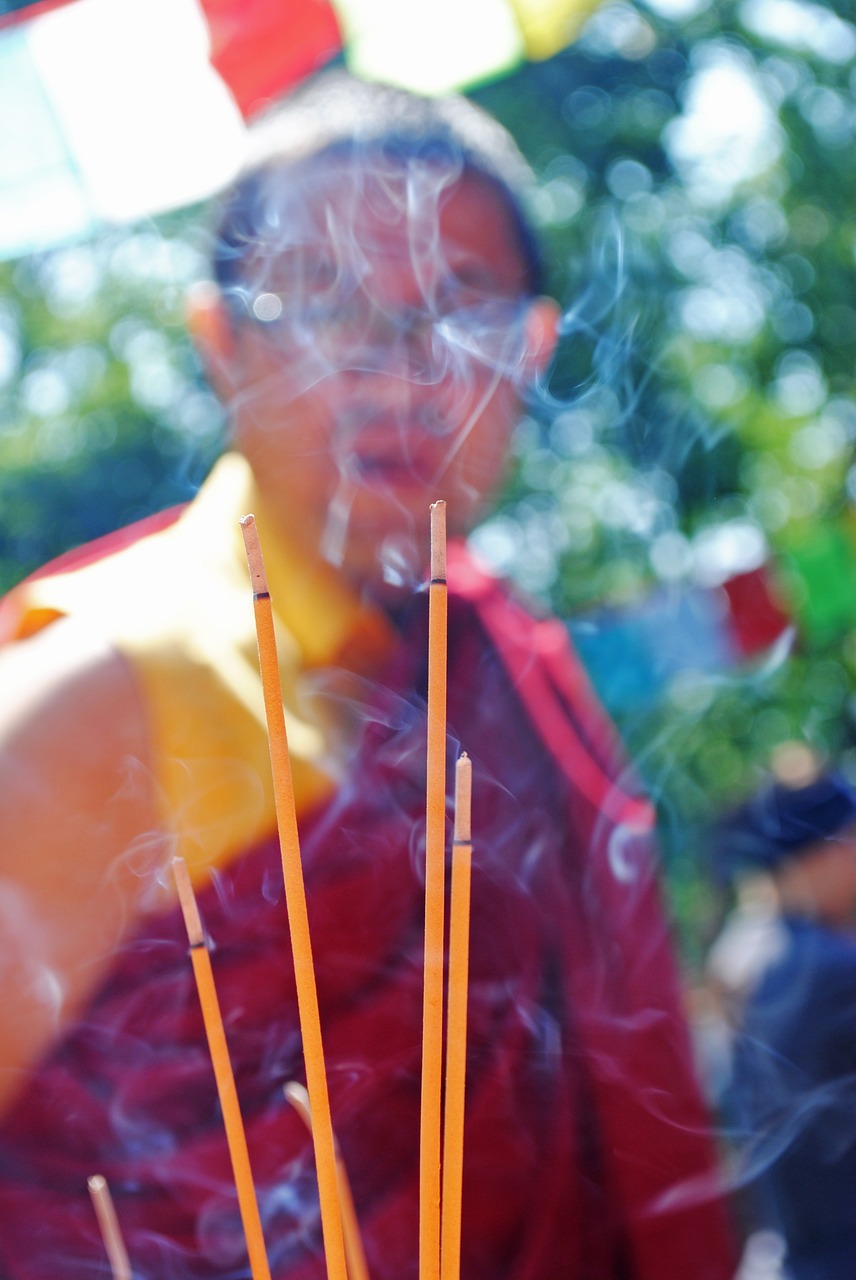 buddhist incense monk free photo