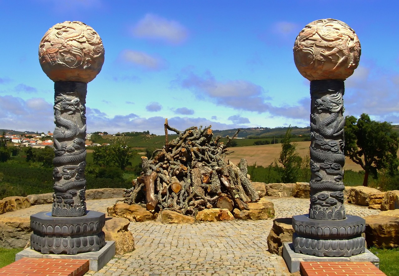 buddhist portugal statues free photo