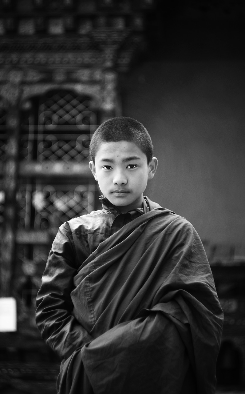 buddhist  monk  child free photo
