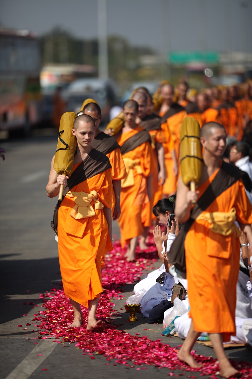 buddhists monks buddhism free photo