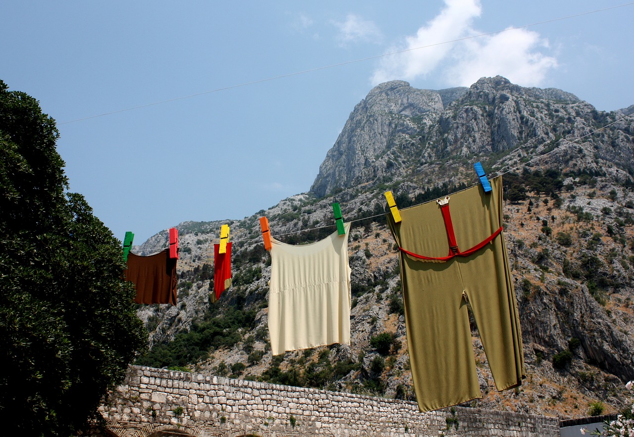 budva mountains laundry free photo