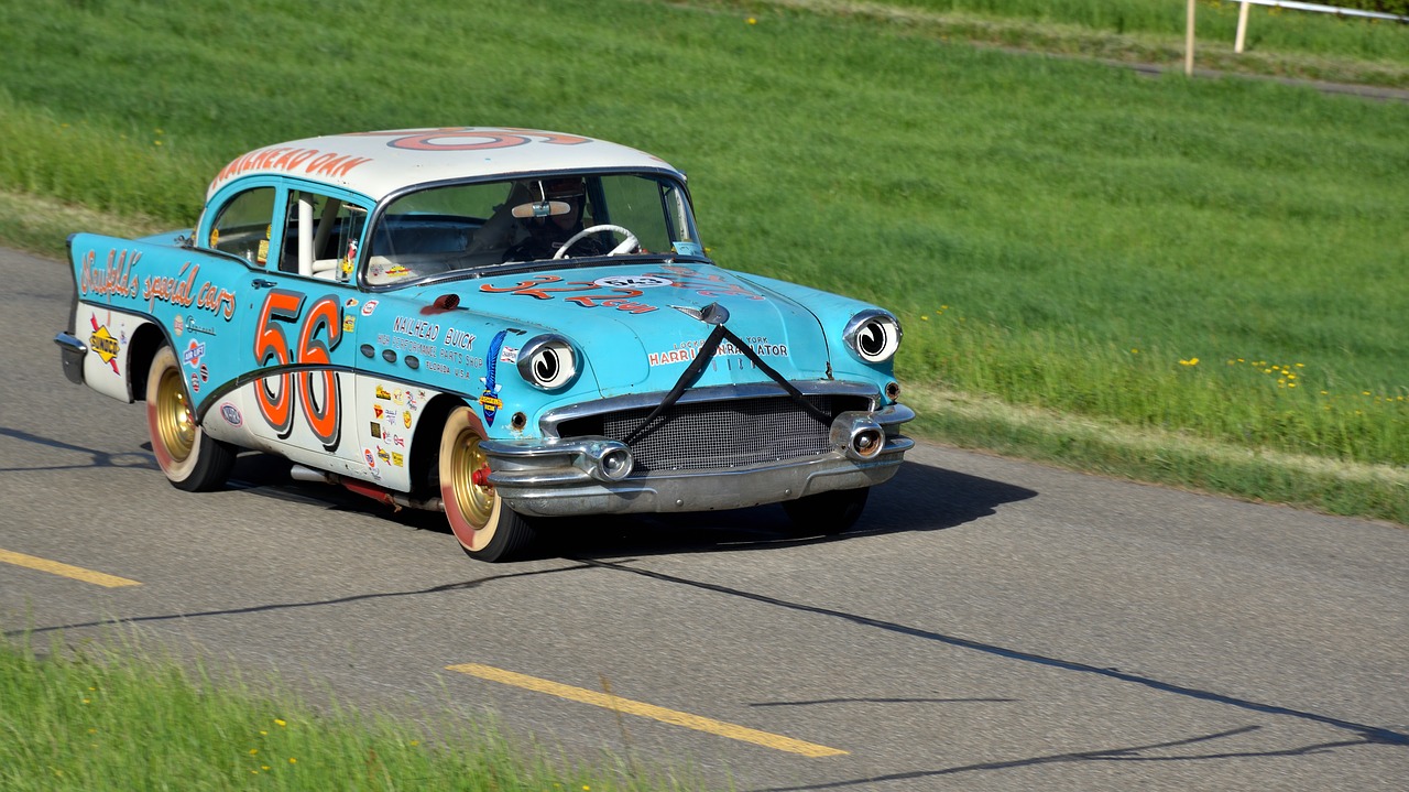 buick special  hillclimb  oldtimer free photo