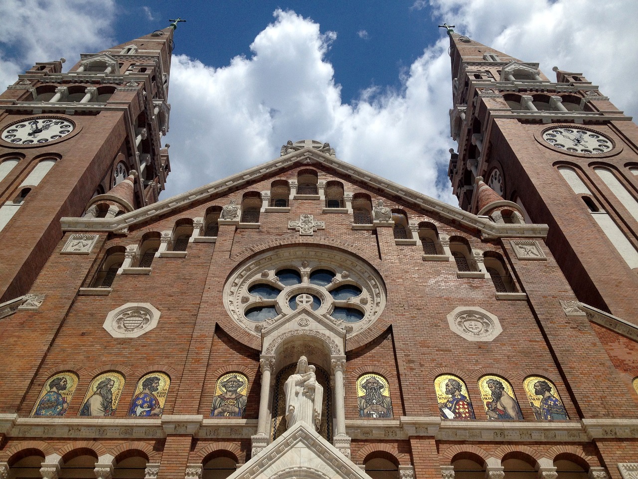 szeged hungary szeged cathedral blue sky free photo