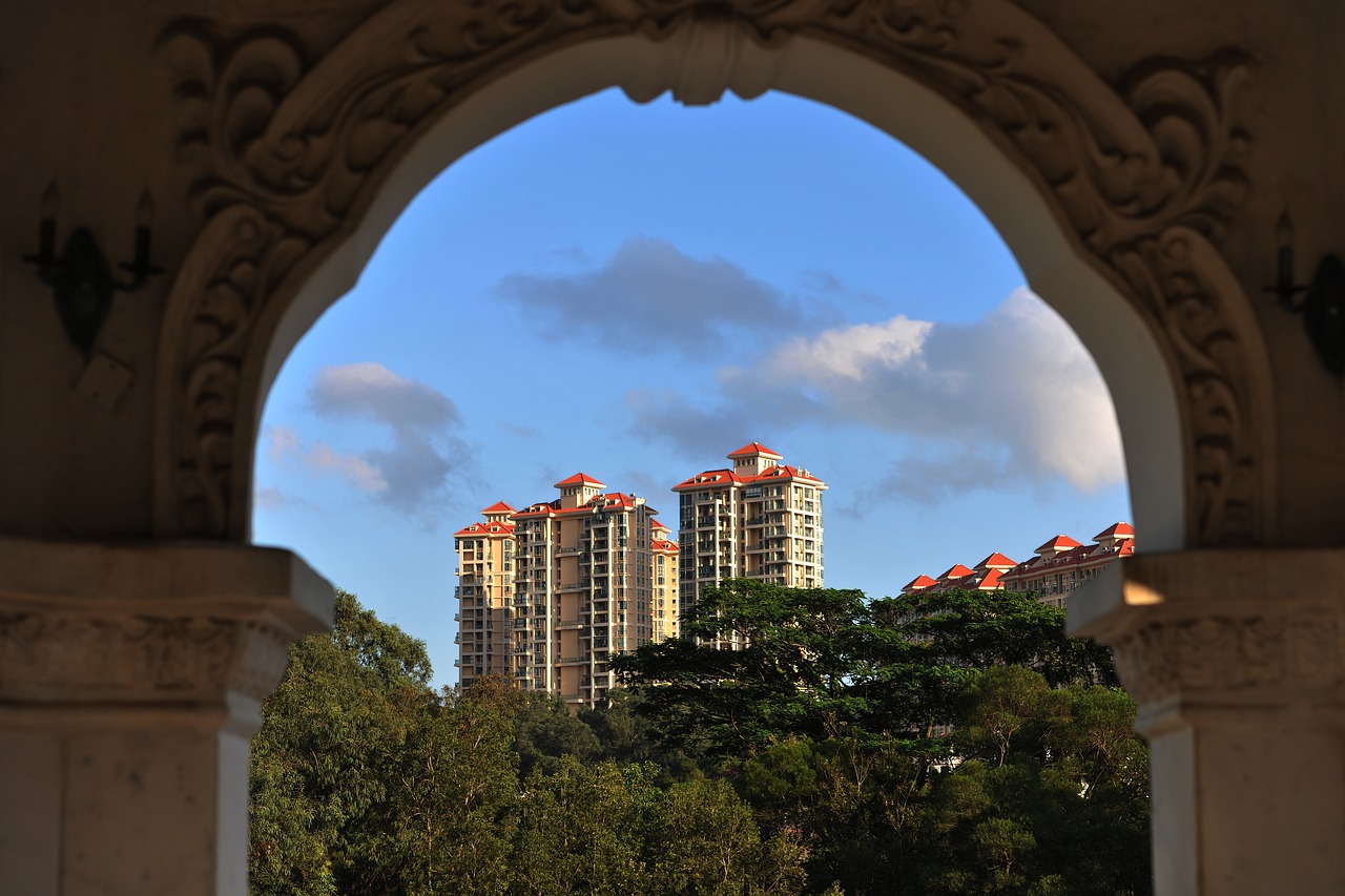 building arch blue sky free photo