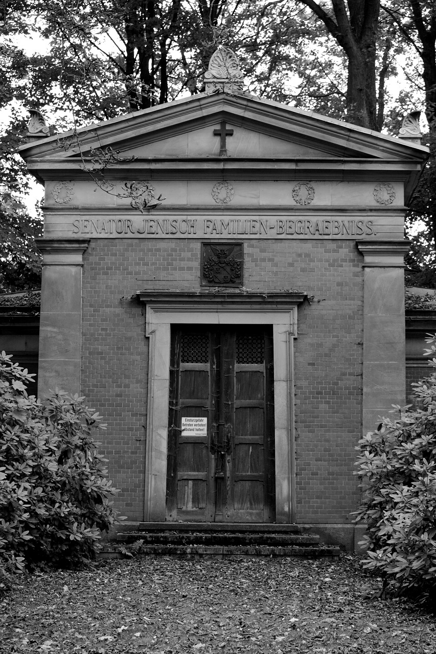 building architecture cemetery free photo