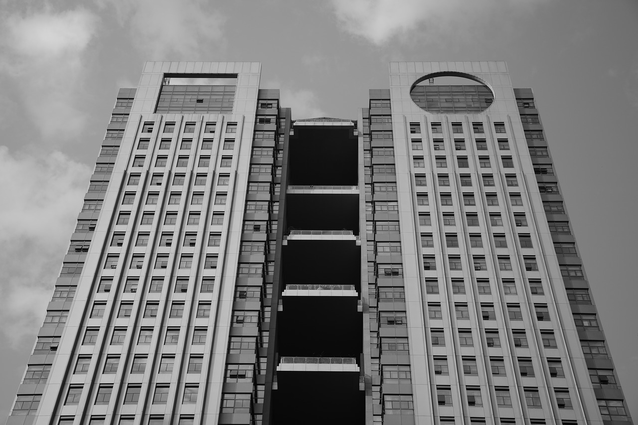 building black and white structure free photo