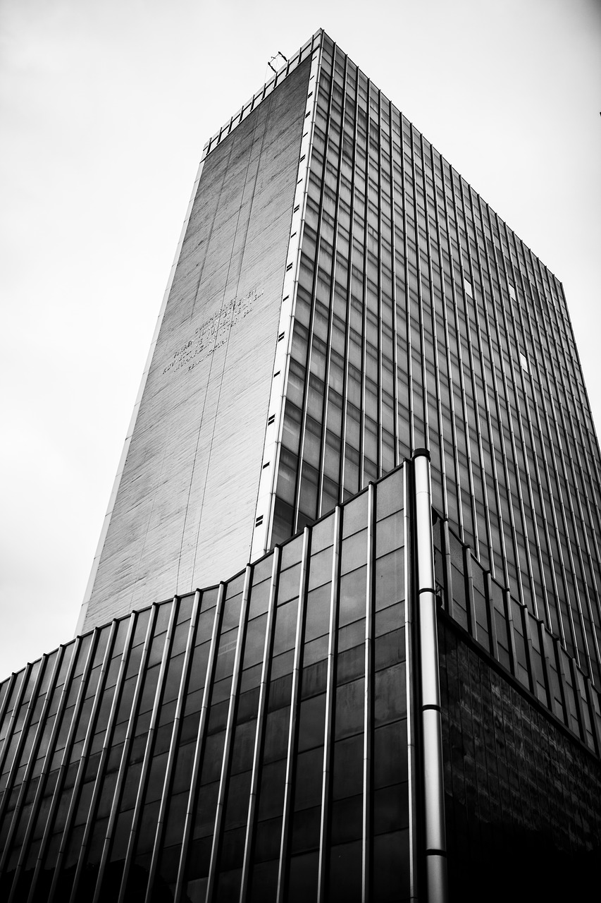 building black and white architecture free photo