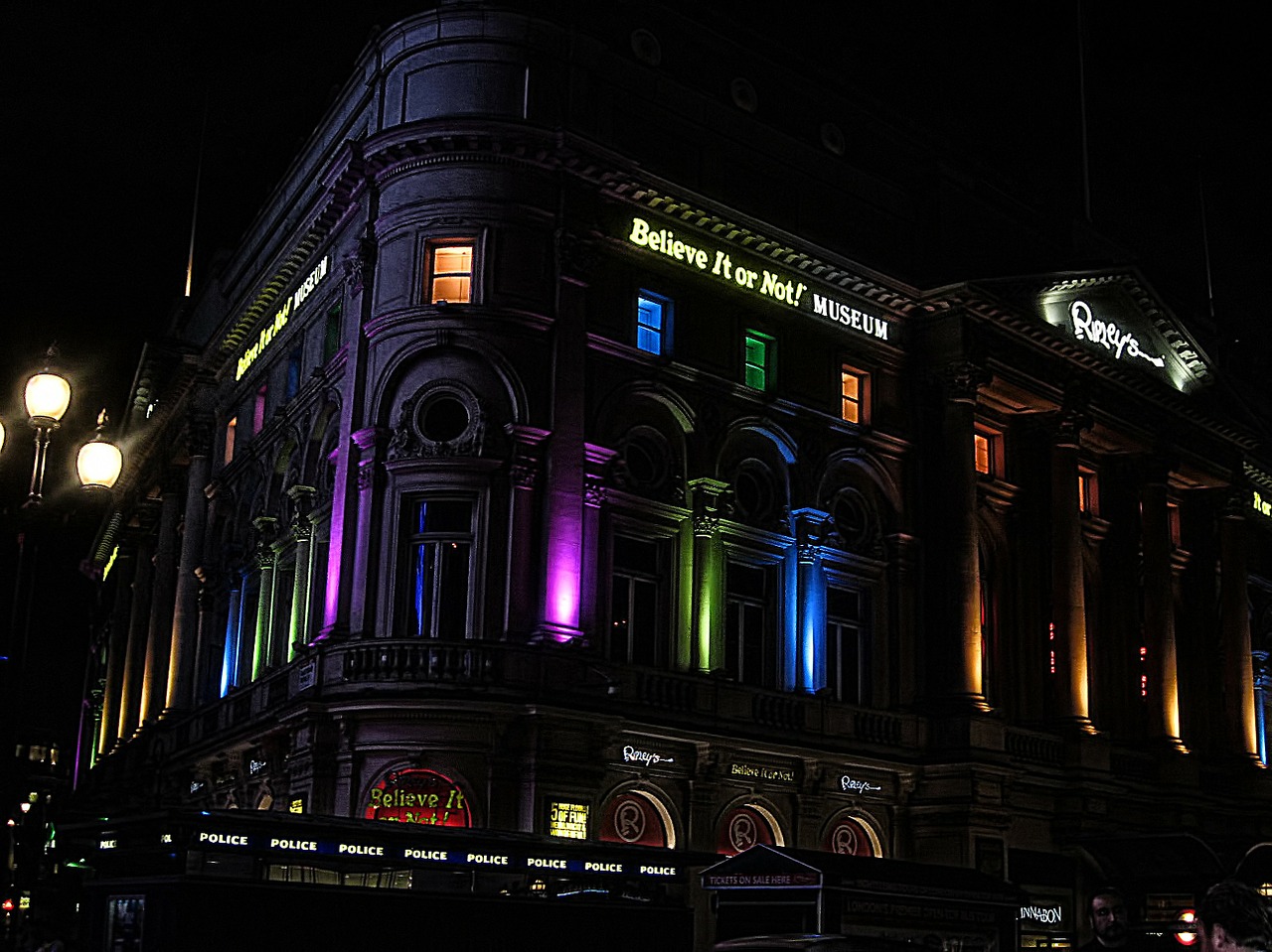 building illuminated picadilly free photo