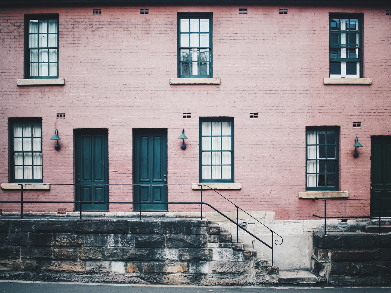 building architecture windows free photo