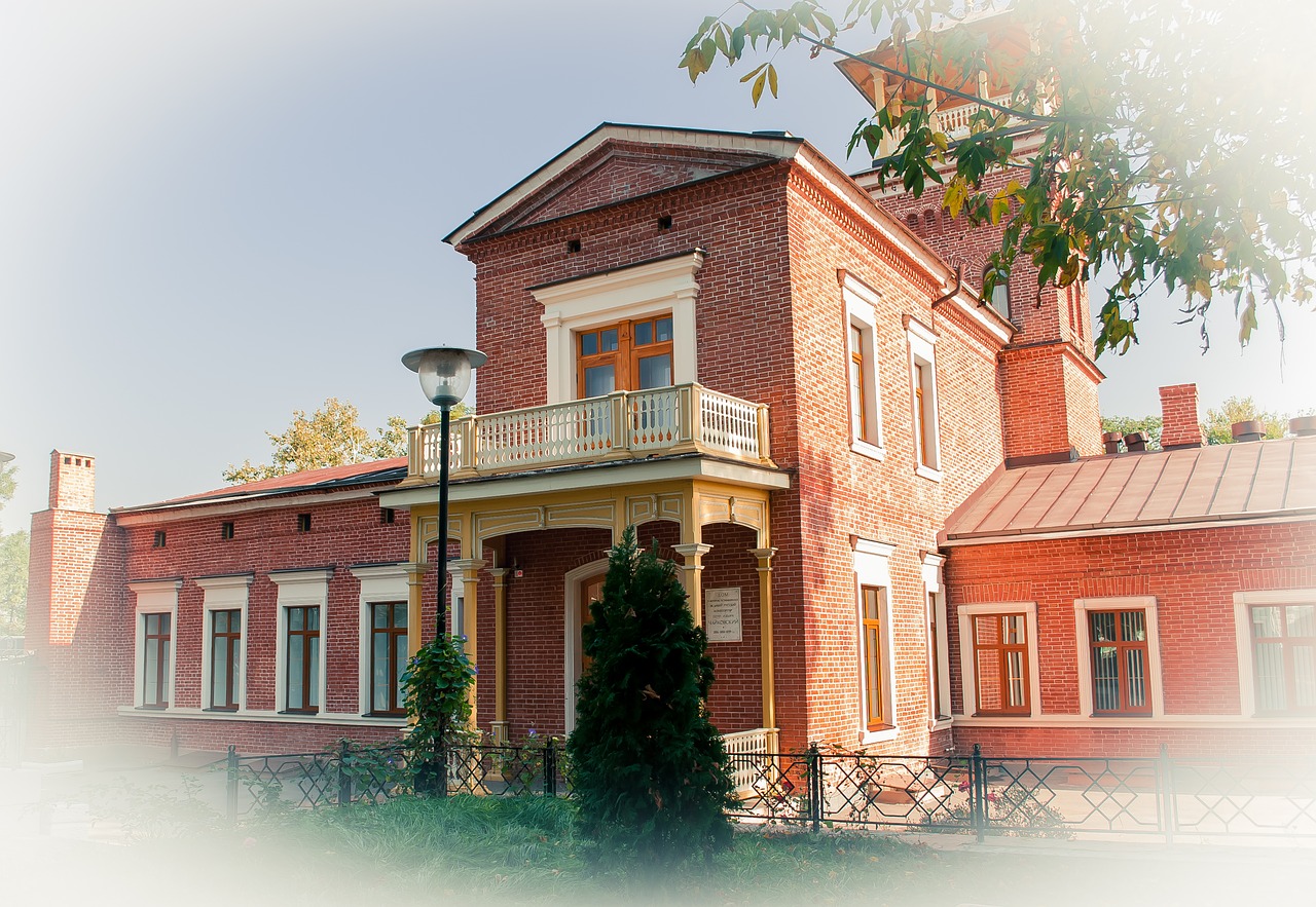 building taganrog monument of architecture free photo