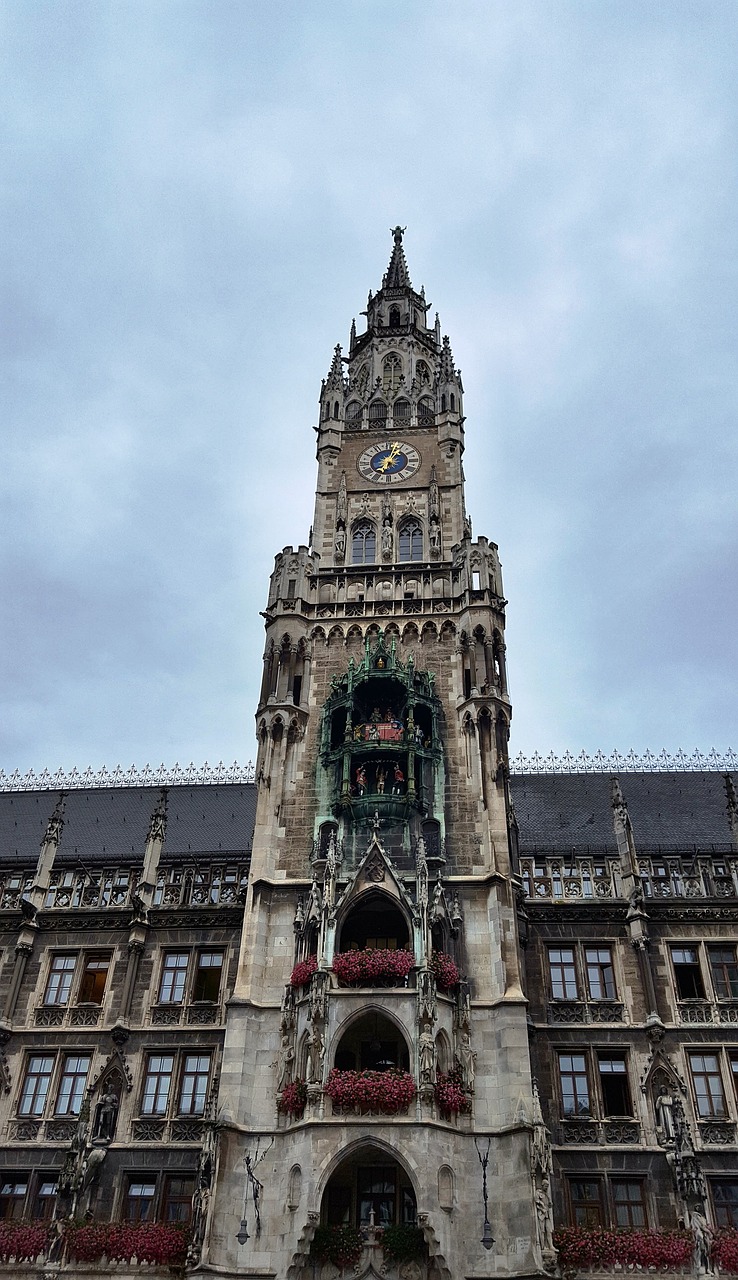 building  town hall  munich old free photo