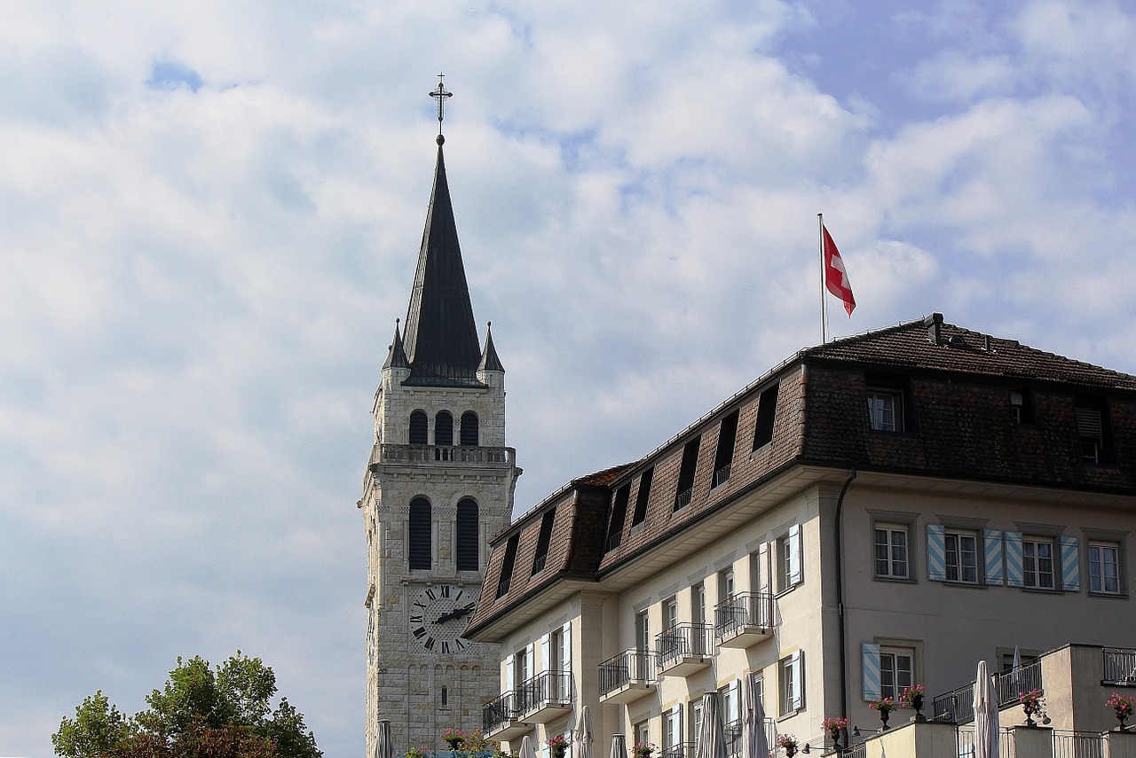 building steeple hotel free photo