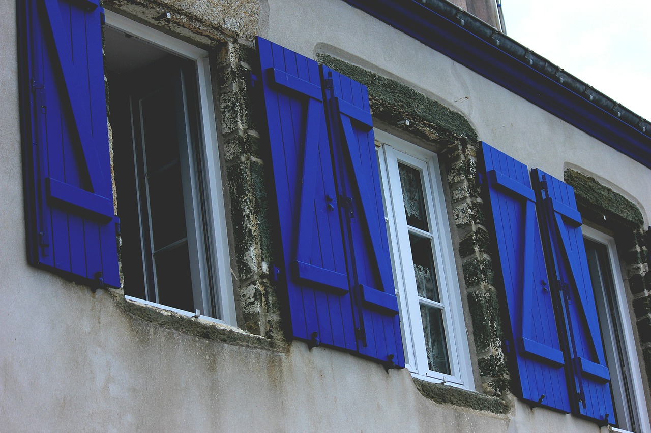 building windows shutters free photo