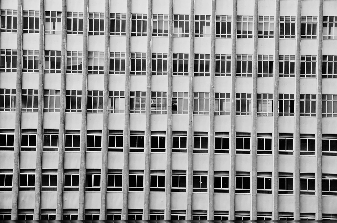 building window pattern free photo