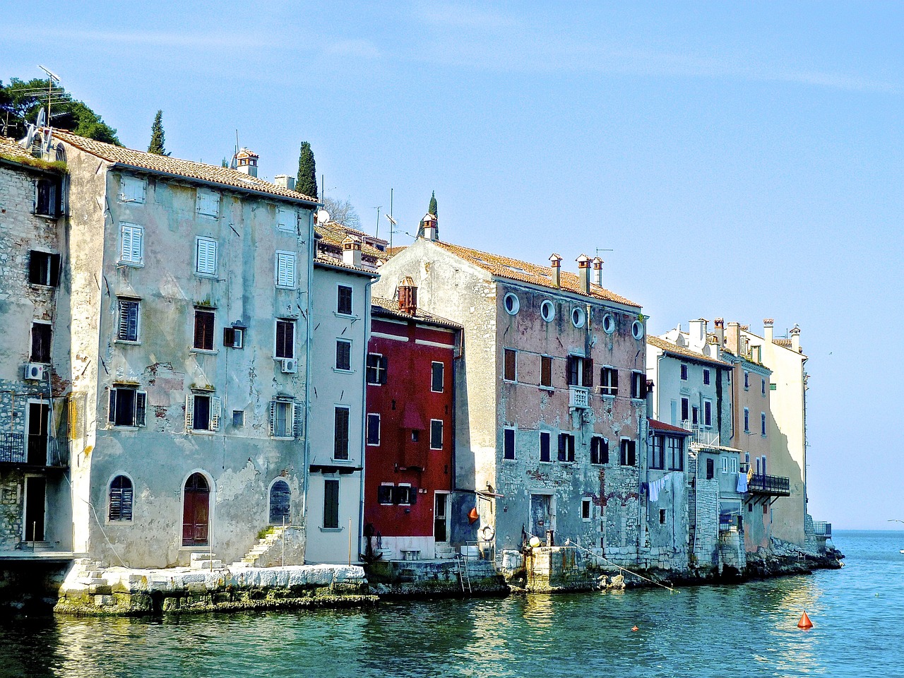 buildings waterfront mediterranean free photo